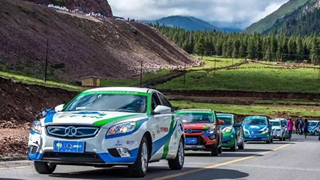 相得益彰，冠軍合力贏挑戰