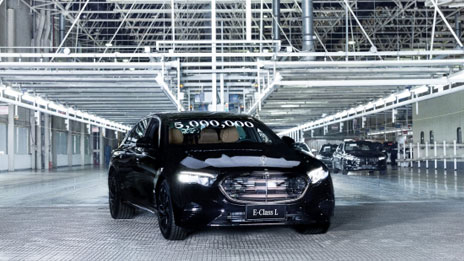 高質量發展拾階而上攀新高 ——北京奔馳整車累計產量突破五百萬輛