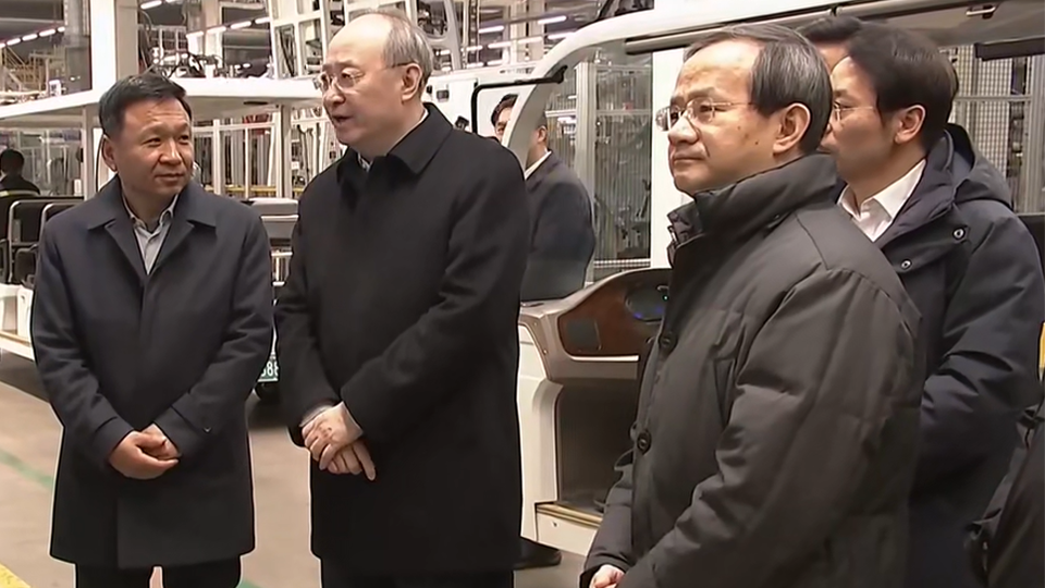 市委書記尹力、市長(zhǎng)殷勇調(diào)研北汽：發(fā)揮龍頭企業(yè)引領(lǐng)作用